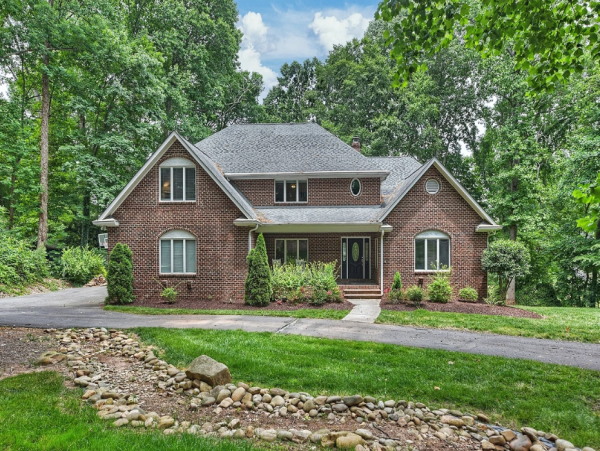 Lakefront 7-Bedroom Home at Lake Norman with Private Pool