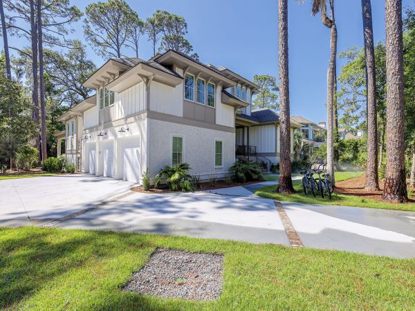 Luxury Hilton Head Vacation Rental Near Beaches and Golf