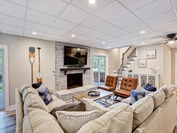 Lake Norman Seven Bedroom Vacation Rental Home with Gorgeous Views