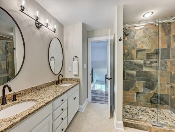 Lake Norman Seven Bedroom Vacation Rental Home with Gorgeous Views