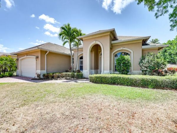Marco Island 4-Bdrm Vacation Home with a Backyard Oasis & Private Pool