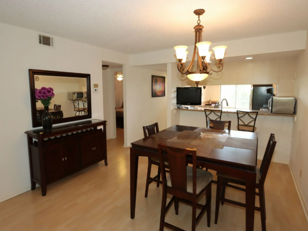 Cozy Naples Vacation Rental with Tranquil Views & Amenities