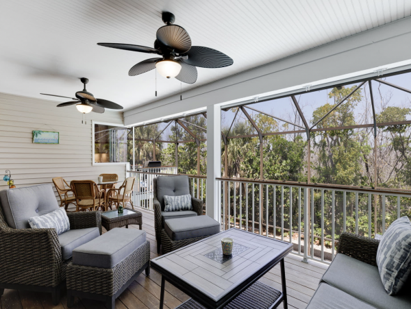 Luxurious 5-Bedroom Vacation Home in Sanibel Close to Beaches & Shopping