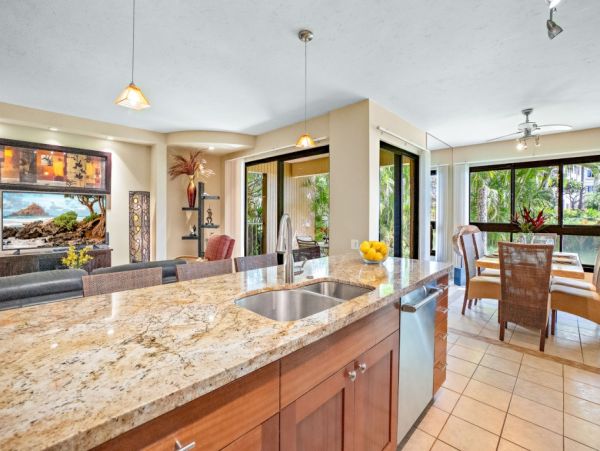 Elegant Kaanapali Vacation Rental: 6BR, Pools, Beach, & More