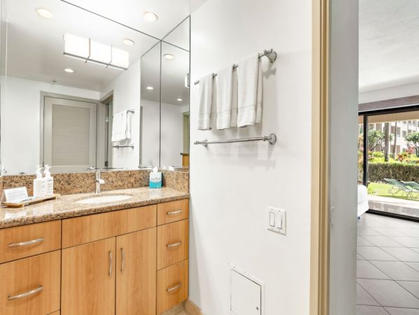 Elegant Kaanapali Vacation Rental: 6BR, Pools, Beach, & More
