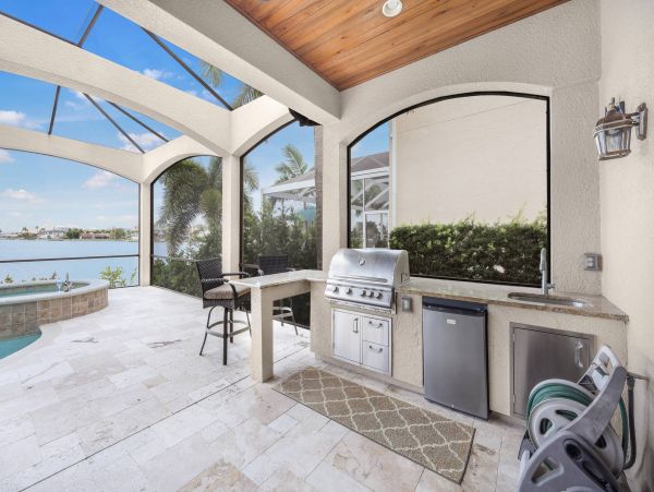 Spacious 4-Bedroom Marco Island Retreat w/ Waterfront Views