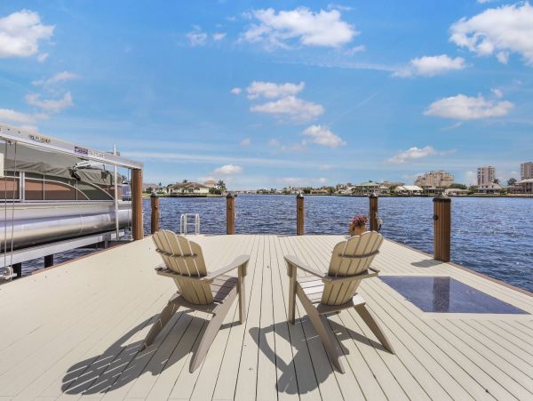 Spacious 4-Bedroom Marco Island Retreat w/ Waterfront Views