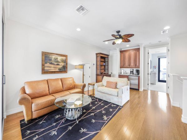 Spacious 4-Bedroom Marco Island Retreat w/ Waterfront Views