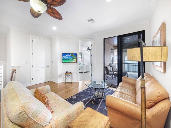 Spacious 4-Bedroom Marco Island Retreat w/ Waterfront Views