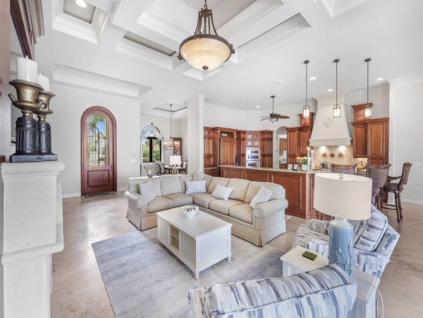 Spacious 4-Bedroom Marco Island Retreat w/ Waterfront Views