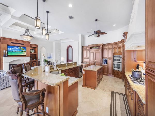 Spacious 4-Bedroom Marco Island Retreat w/ Waterfront Views