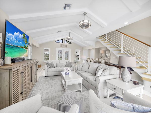 Luxury Waterfront Vacation Rental in Marco Island