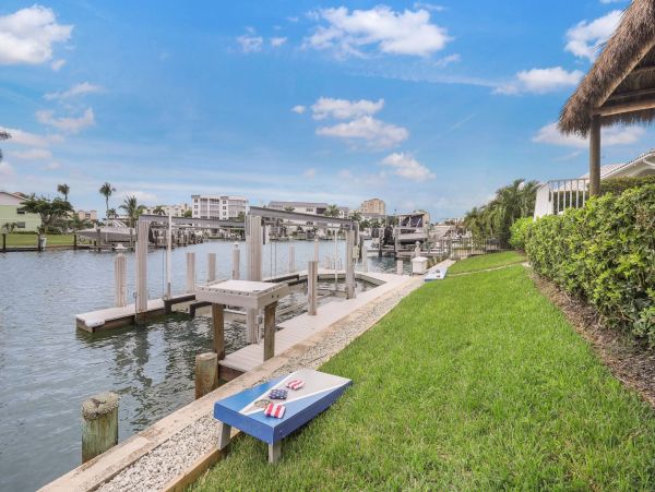 Luxury Waterfront Vacation Rental in Marco Island
