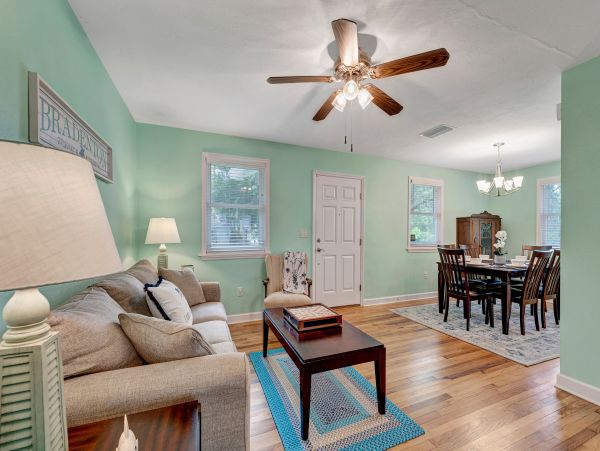 Top Bradenton Vacation Rental Near Beaches and Riverwalk
