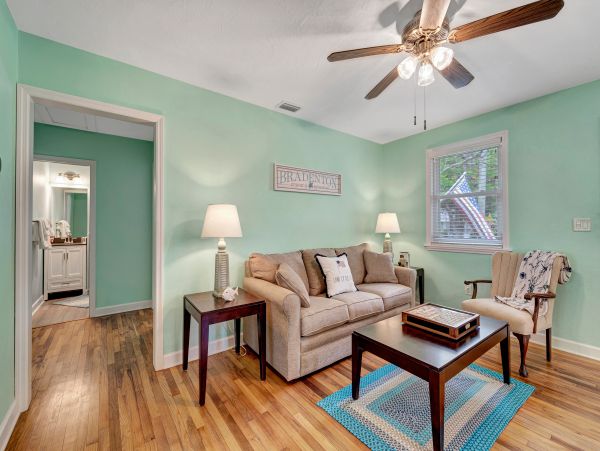 Top Bradenton Vacation Rental Near Beaches and Riverwalk
