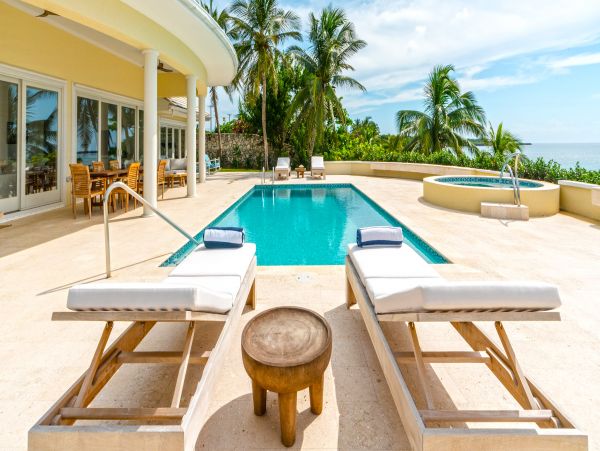Luxury Grand Cayman Vacation Rental with Private Beach Access