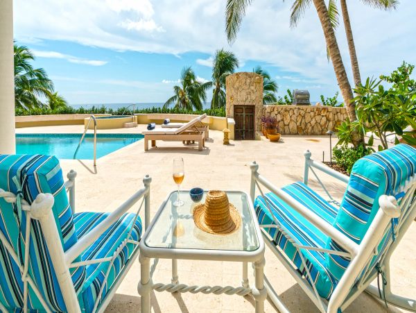 Luxury Grand Cayman Vacation Rental with Private Beach Access
