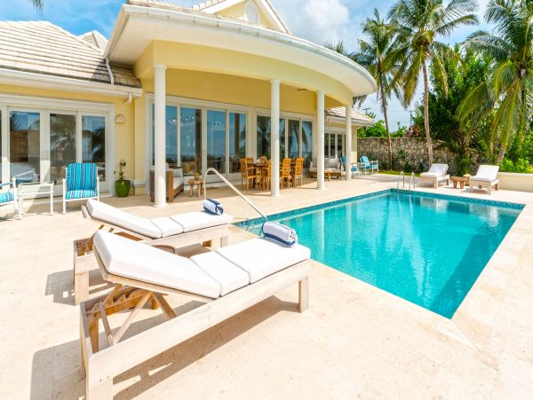 Luxury Grand Cayman Vacation Rental with Private Beach Access
