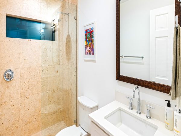 Luxury Grand Cayman Vacation Rental with Private Beach Access