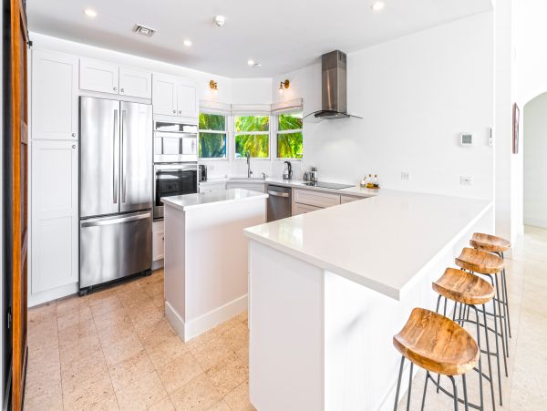 Luxury Grand Cayman Vacation Rental with Private Beach Access