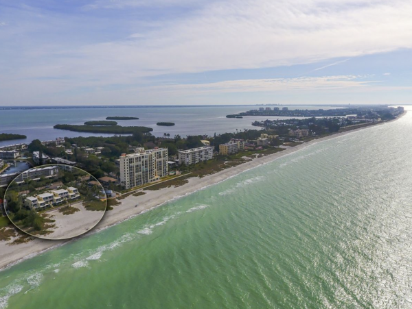 Beach Beauty Rare Two Bedroom Right on Beach Walk Out