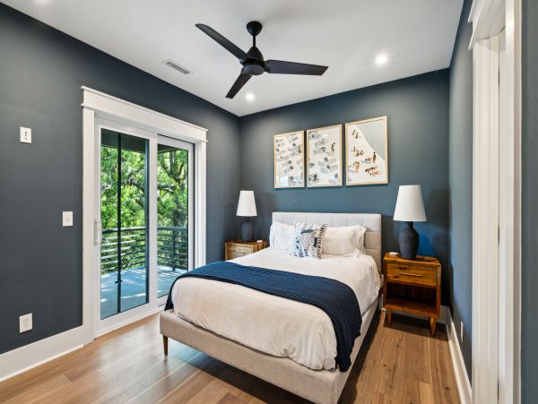 Isle of Palms Five Bedroom Stunning Vacation Rental Near the Beach