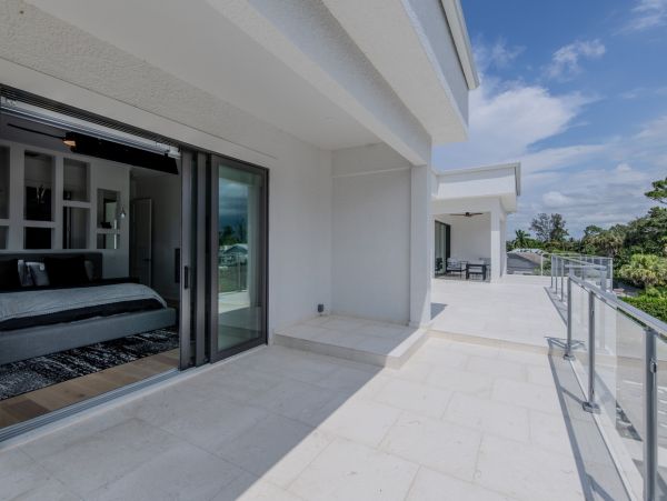 Naples Vacation Rental: Pool, Sauna, and Beach Access