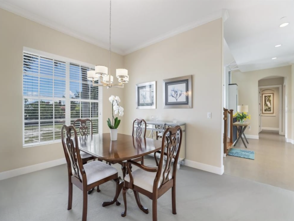 Family-Friendly Longboat Key Rental Near Pristine Beaches
