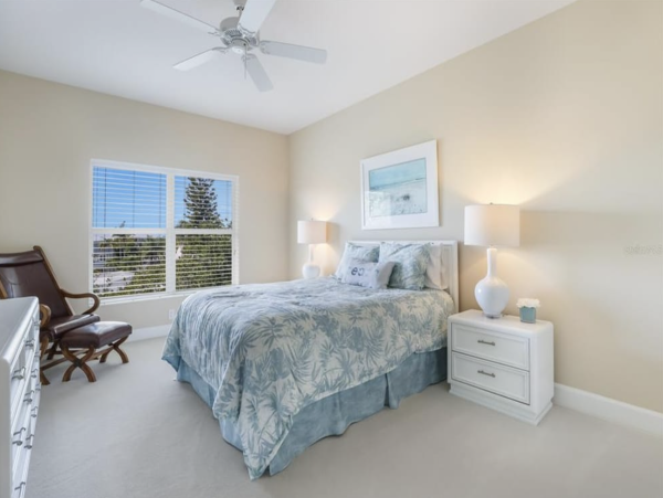 Family-Friendly Longboat Key Rental Near Pristine Beaches