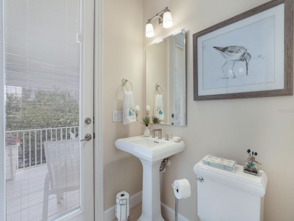 Family-Friendly Longboat Key Rental Near Pristine Beaches