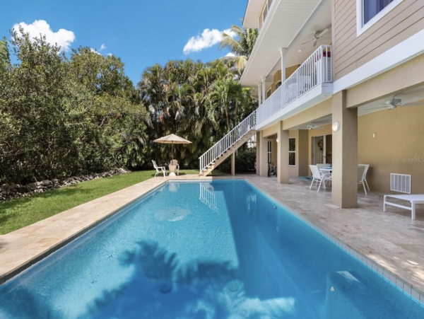 Family-Friendly Longboat Key Rental Near Pristine Beaches
