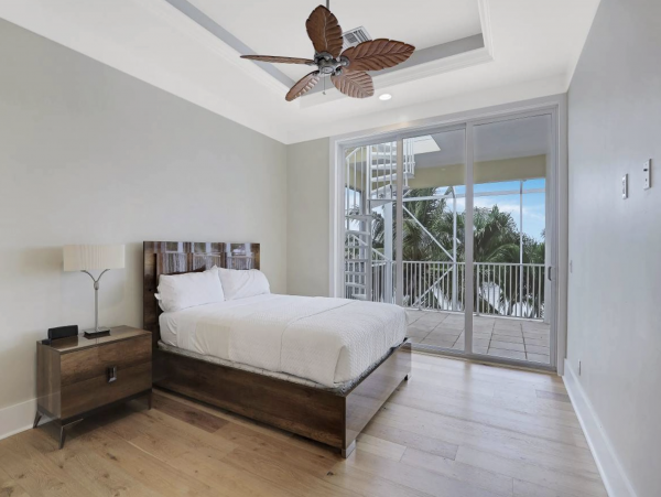 Seven Bedroom Island Estate Luxury Marco Vacation Home