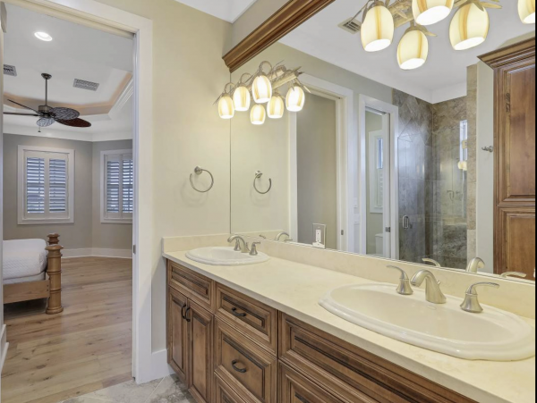 Seven Bedroom Island Estate Luxury Marco Vacation Home