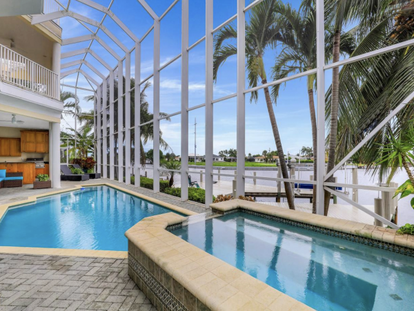 Seven Bedroom Island Estate Luxury Marco Vacation Home