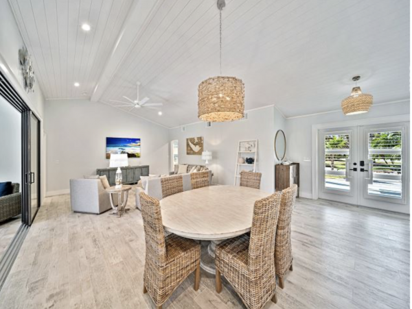 Sanibel Luxury Vacation Home WOW!