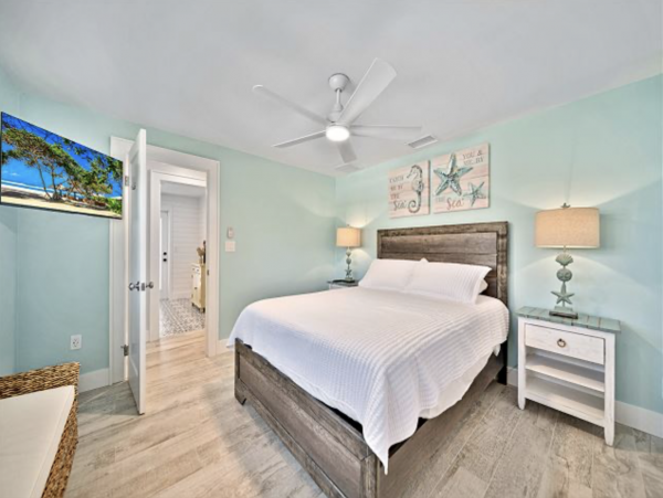 Sanibel Luxury Vacation Home WOW!