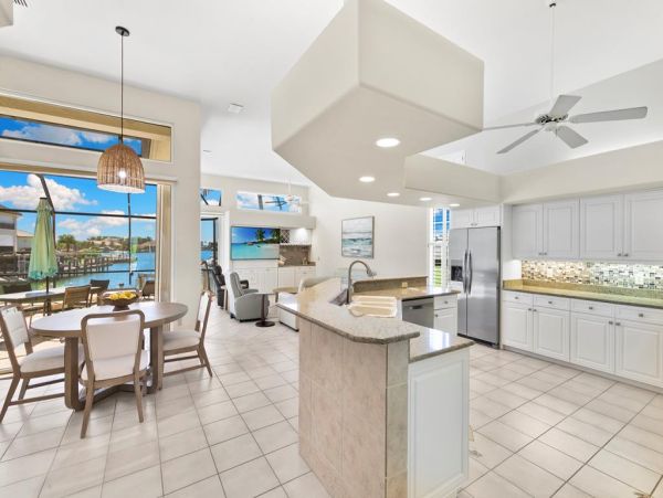 Magnificent Marco Island Waterfront Vacation Home