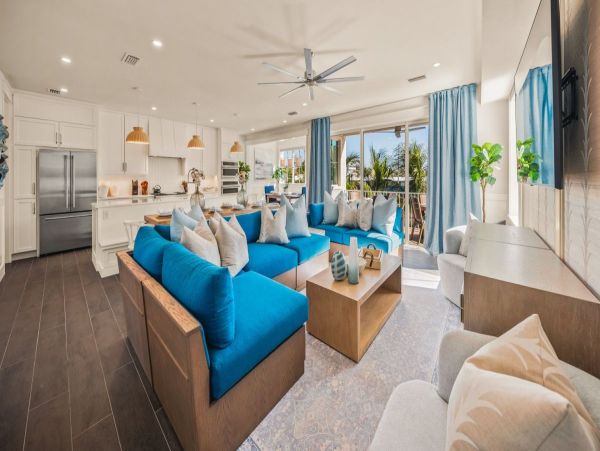 Luxury Siesta Key Beachfront Home - Private Oasis with Pool & Activities - additional view, photo 5