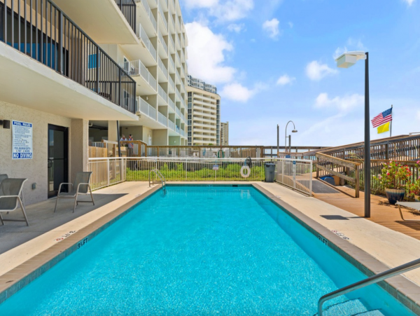 Gulf-front Vacation Two Bedroom Condo in Perdido Key