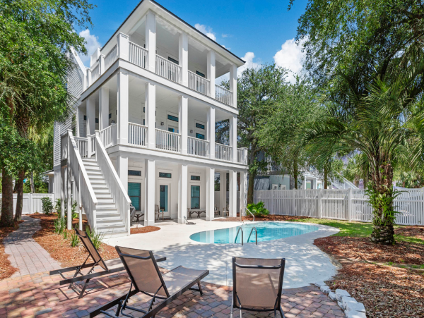 Spacious Vacation Rental 6 Bedroom Santa Rosa Beach