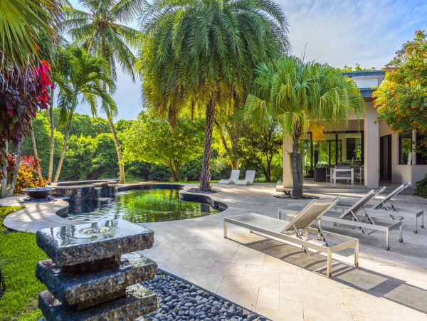 Luxurious Beachfront Retreat in Fort Lauderdale - Your Perfect Getaway