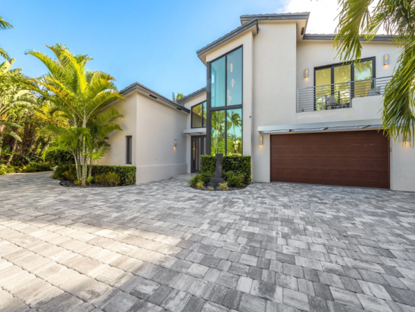 Luxurious Beachfront Retreat in Fort Lauderdale - Your Perfect Getaway