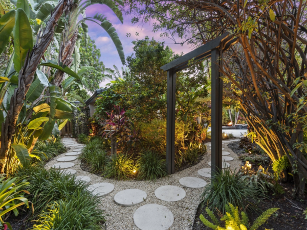 Luxurious Beachfront Retreat in Fort Lauderdale - Your Perfect Getaway