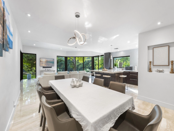 Luxurious Beachfront Retreat in Fort Lauderdale - Your Perfect Getaway