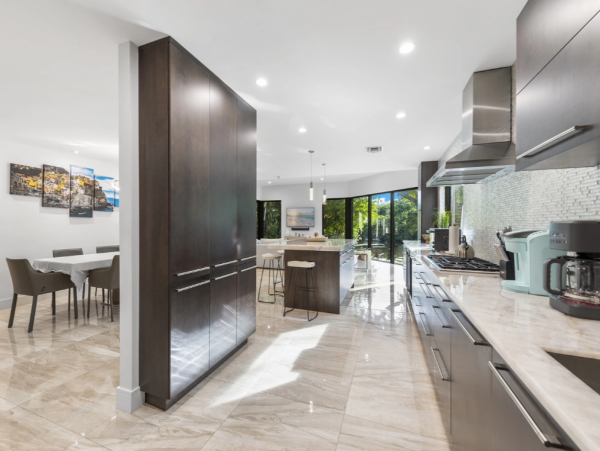 Luxurious Beachfront Retreat in Fort Lauderdale - Your Perfect Getaway