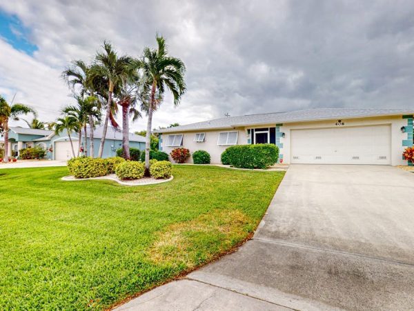 Cape Coral Home With Heated Saltwater Pool and Spa