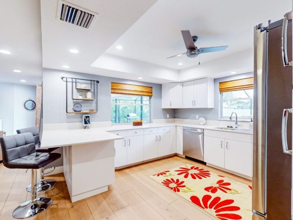 Cape Coral Home With Heated Saltwater Pool and Spa