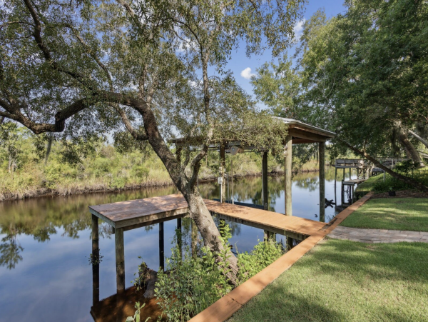 Amelia Island Luxury Vacation Rental Lofton Creek Waterfront Estate with Pool & Dock