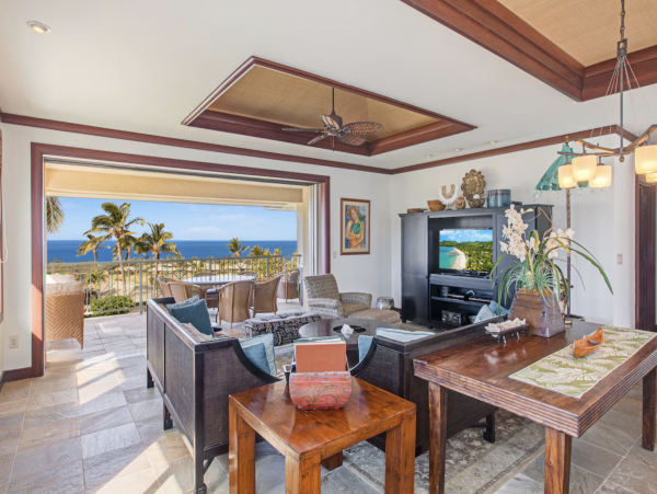 Your Hawaiian Paradise Awaits Your Arrival!