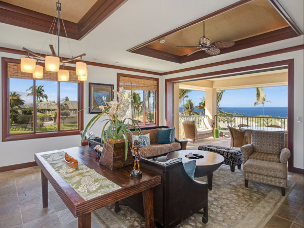 Your Hawaiian Paradise Awaits Your Arrival!